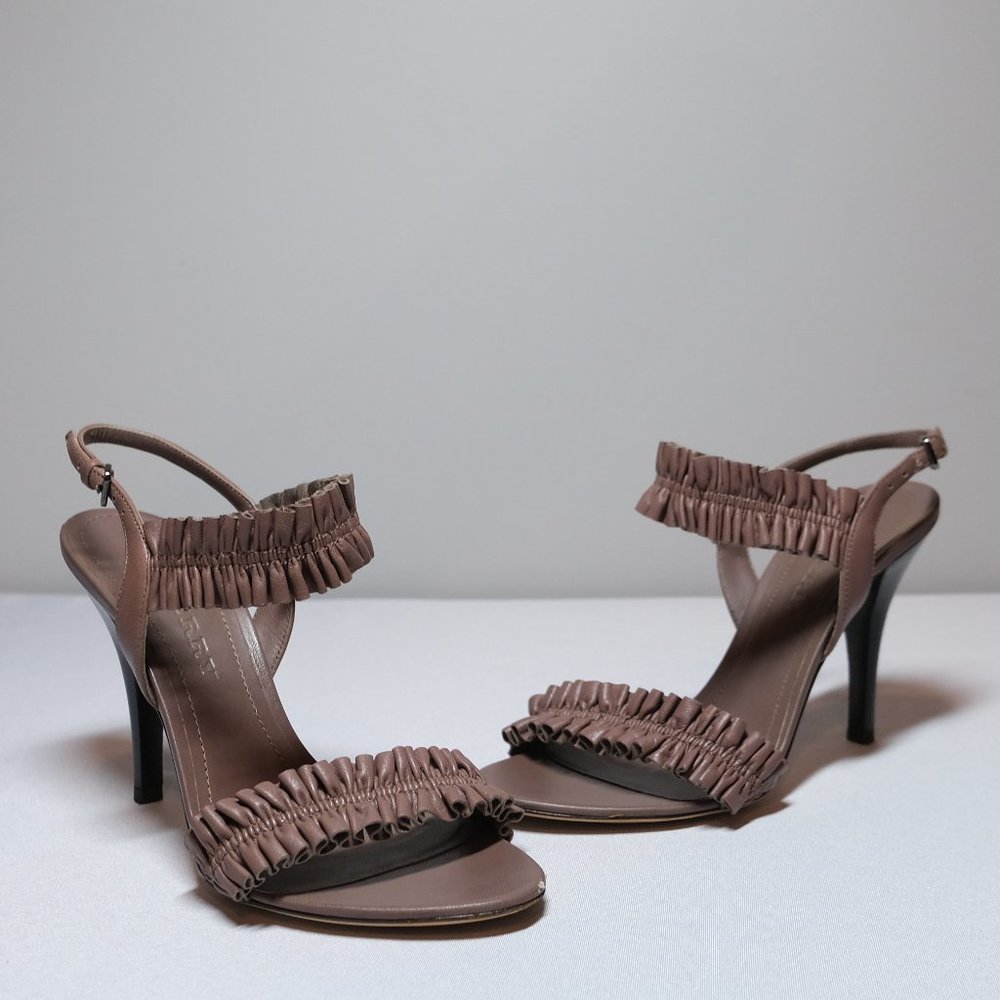 Burberry Mauve Leather Ruffled Heels/Sandal